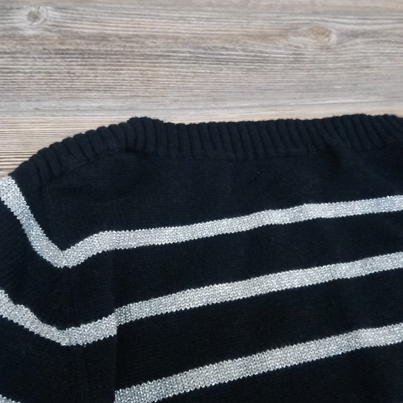 Cozy Striped Sparkly Knit Button Detail Sweater Top - Picture 11 of 12